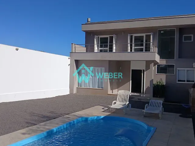 Casa 2 quartos e 4 banheiros, para alugar, no bairro São Jorge em Novo Hamburgo
