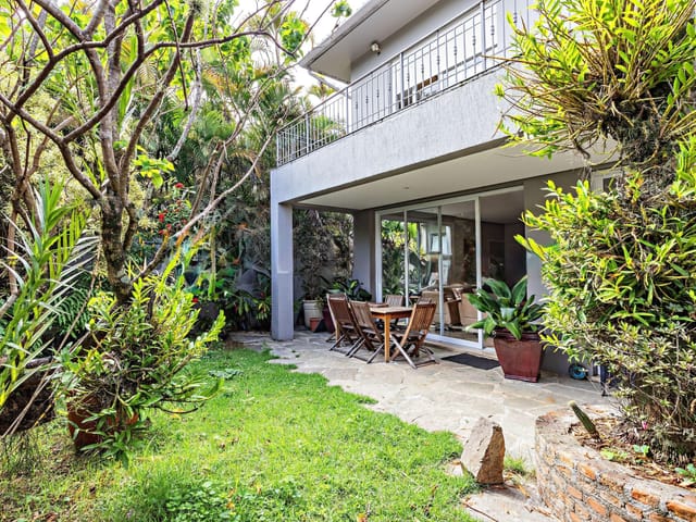 Casa com 450m² 4 quartos e 5 banheiros, à venda, no bairro Jardim Luzitânia em São Paulo