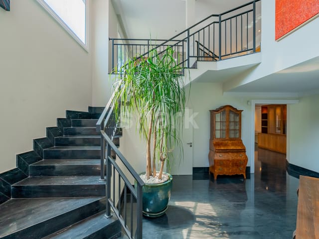 Casa com 842m² 4 quartos e 6 banheiros, à venda, no bairro Alto de Pinheiros em São Paulo