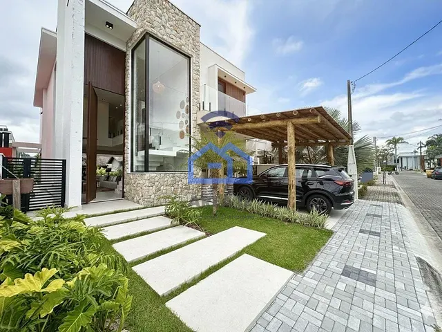 Casa com 360m² 5 quartos e 1 banheiro, à venda, no bairro Costa Nova em Caraguatatuba