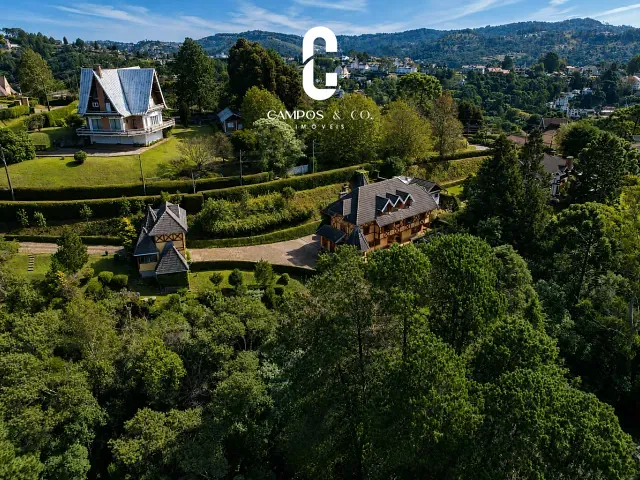 Casa com 3060m² 4 quartos e 8 banheiros, à venda, no bairro Jardim Miraflores em Campos do Jordão