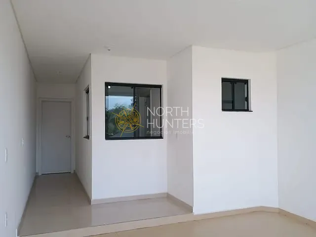 Casa com 244m² 3 quartos e 4 banheiros, à venda, no bairro Floresta em Joinville