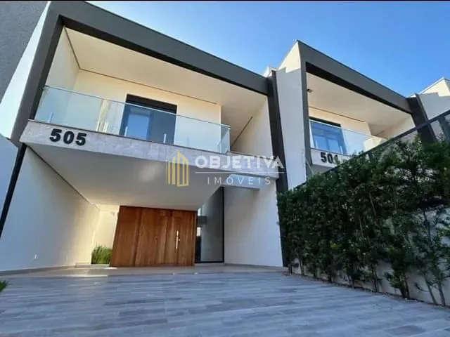 Casa com 170m² 3 quartos e 4 banheiros, à venda, no bairro Jardim Mauá em Novo Hamburgo