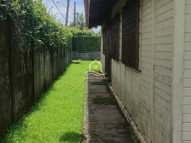 Casa com 600m² 4 quartos e 3 banheiros, à venda, no bairro Boracéia em São Sebastião