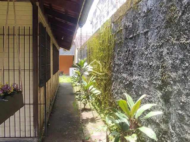 Casa com 600m² 4 quartos e 3 banheiros, à venda, no bairro Boracéia em São Sebastião