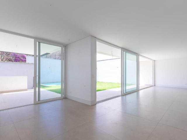 Casa 4 quartos e 7 banheiros, à venda, no bairro Campo Belo em São Paulo