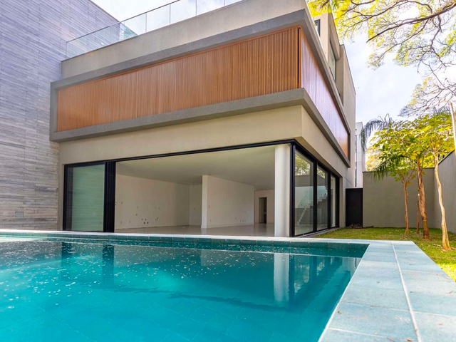 Casa com 869m² 5 quartos e 7 banheiros, à venda, no bairro Brooklin Paulista em São Paulo