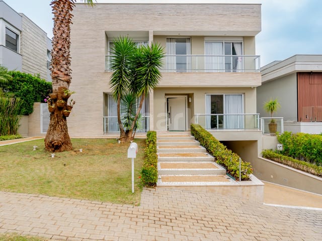 Casa com 525m² 4 quartos e 8 banheiros, à venda, no bairro Tamboré em Santana de Parnaíba