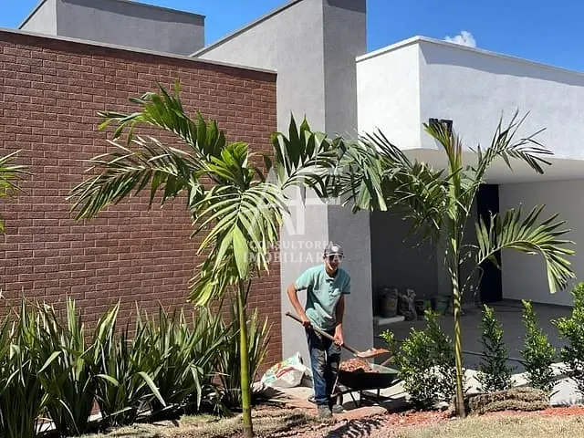 Casa com 329m² 3 quartos e 4 banheiros, à venda ou para alugar, no bairro Esplanada Independência em Taubaté