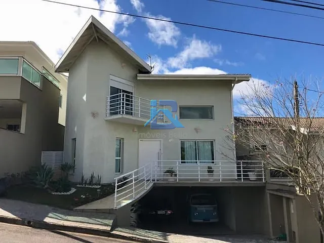 Casa com 300m² 3 quartos e 3 banheiros, à venda, no bairro Residencial Fazenda Serrinha em Itatiba