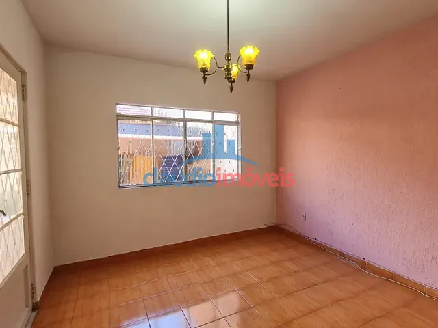 Casa 4 quartos e 2 banheiros, à venda, no bairro Piteiras em Barra Mansa