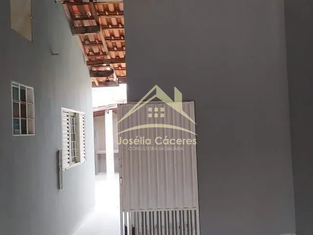 Casa 2 quartos e 2 banheiros, à venda, no bairro Residencial Nova Canaã em Cuiabá