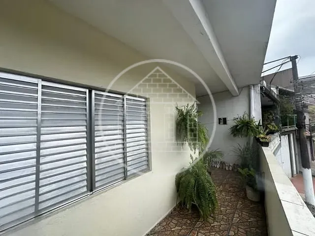 Casa com 175m² 5 quartos e 3 banheiros, à venda, no bairro Chácara Santa Maria em São Paulo