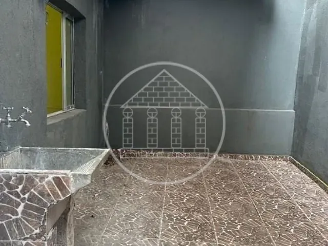Casa com 175m² 5 quartos e 3 banheiros, à venda, no bairro Chácara Santa Maria em São Paulo