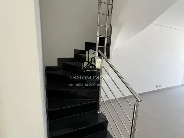 Casa 2 quartos e 3 banheiros, à venda, no bairro Copacabana em Belo Horizonte