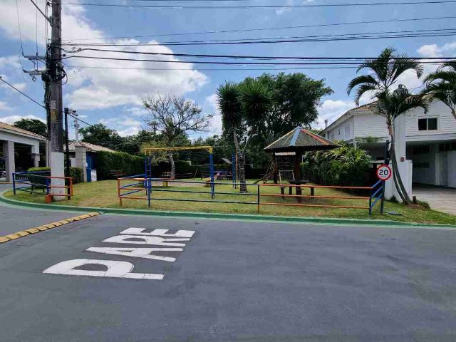 Casa com 168m² 3 quartos e 3 banheiros, à venda, no bairro Alphaville  em Não Informado