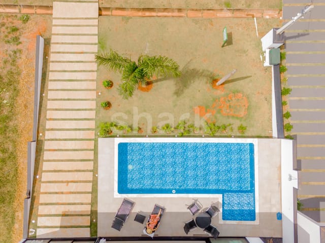 Casa com 450m² 3 quartos e 5 banheiros, à venda, no bairro Paranapanema em Paranapanema