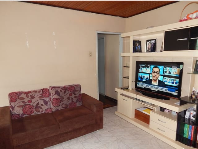Casa com 308m² 3 quartos e 1 banheiro, à venda, no bairro Estrela em Ponta Grossa