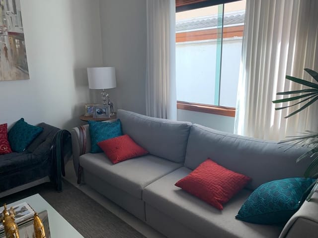 Casa com 250m² 3 quartos e 2 banheiros, à venda, no bairro Urbanova em São José dos Campos