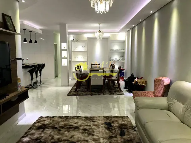 Casa com 200m² 3 quartos e 1 banheiro, à venda, no bairro Parque Dom Pedro II em Campinas