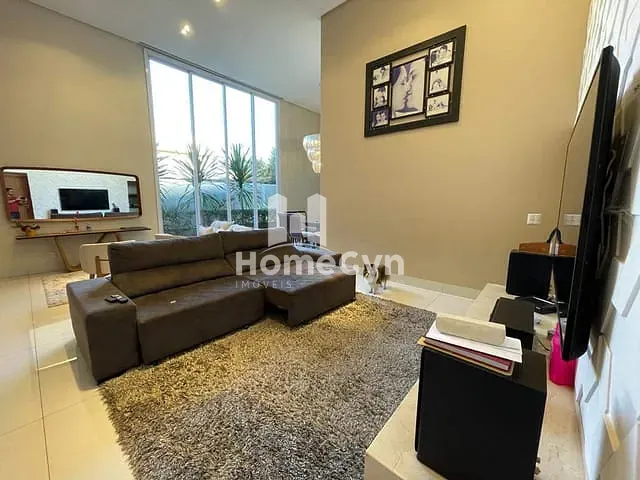 Casa com 470m² 4 quartos e 6 banheiros, à venda, no bairro Jardins Valência em Goiânia