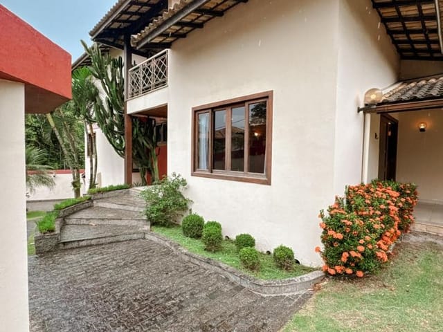 Casa com 525m² 4 quartos e 5 banheiros, à venda, no bairro Cancela Preta em Macaé