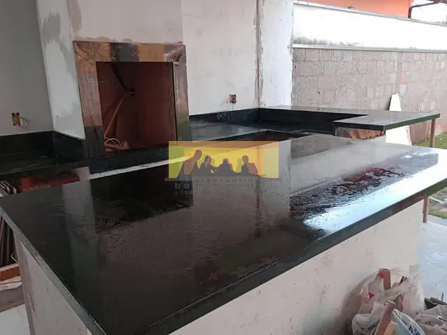 Casa com 408m², à venda, no bairro Betel em Paulínia