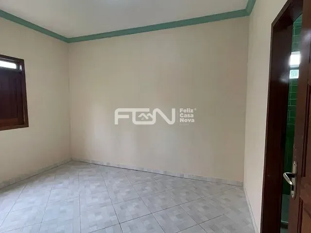 Casa com 1000m² 5 quartos e 1 banheiro, à venda, no bairro Parque Real Serra Verde em Camaçari