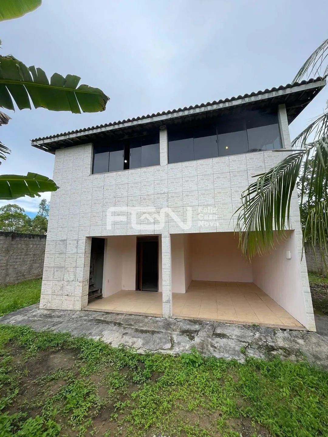 Casa, 5 quartos, 224 m² - Foto 1