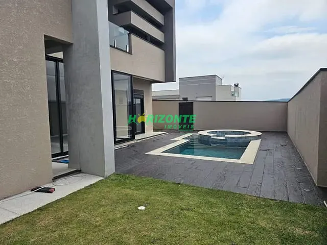 Casa com 490m² 4 quartos e 5 banheiros, à venda, no bairro urbanova em São José dos Campos