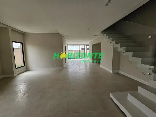 Casa com 490m² 4 quartos e 5 banheiros, à venda, no bairro urbanova em São José dos Campos