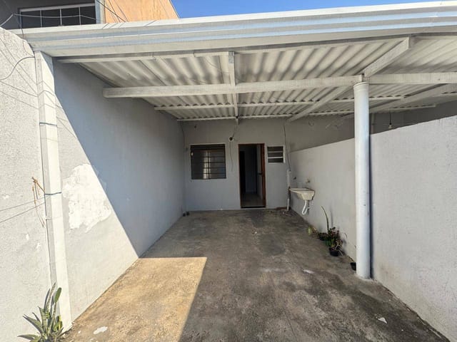 Casa com 156m² 2 quartos e 1 banheiro, à venda, no bairro Conjunto Habitacional Parque Itajaí em Campinas