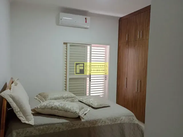 Casa com 205m² 3 quartos e 4 banheiros, à venda, no bairro Parque São Miguel em São José do Rio Preto