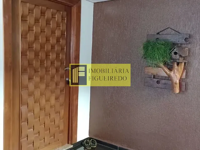 Casa com 205m² 3 quartos e 4 banheiros, à venda, no bairro Parque São Miguel em São José do Rio Preto