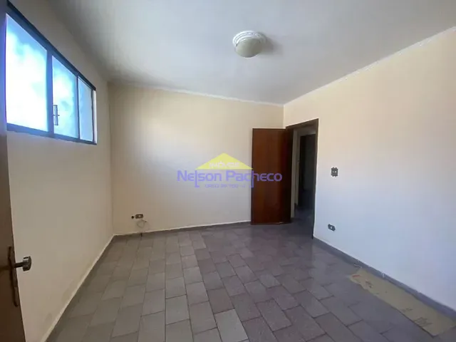 Casa com 155m² 3 quartos e 2 banheiros, à venda, no bairro Centro em Capivari