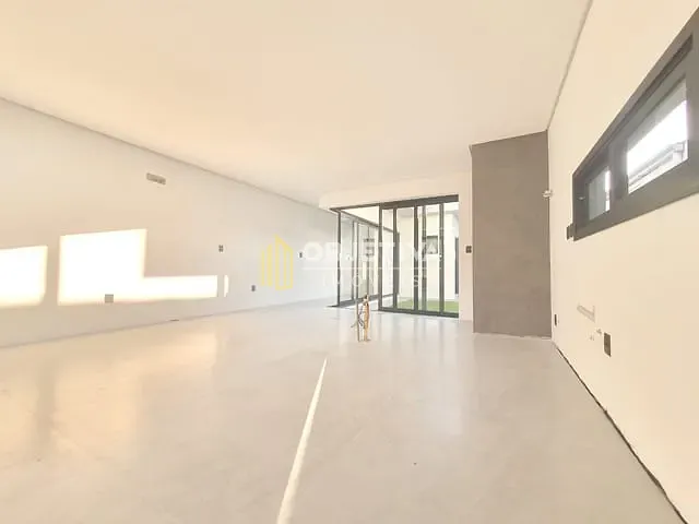 Casa com 273m² 3 quartos e 3 banheiros, à venda, no bairro Hamburgo Velho em Novo Hamburgo