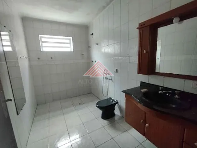 Casa com 200m² 3 quartos e 2 banheiros, à venda, no bairro Jardim Haydee em Mauá