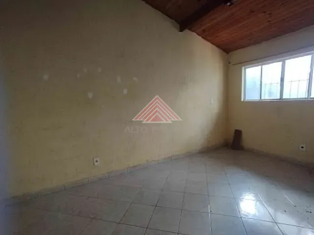 Casa com 200m² 3 quartos e 2 banheiros, à venda, no bairro Jardim Haydee em Mauá