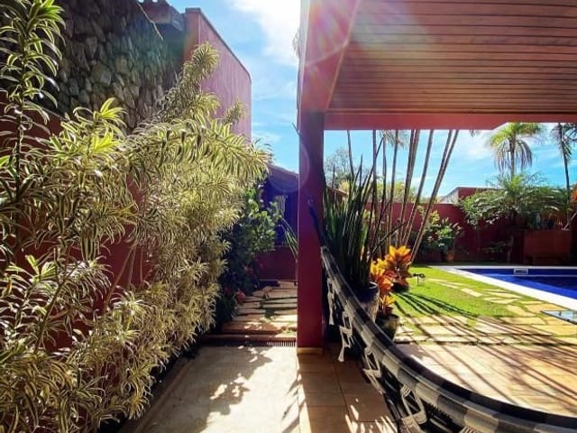 Casa com 420m² 3 quartos e 3 banheiros, à venda, no bairro Transurb em Itapevi