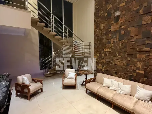 Casa com 484m² 5 quartos e 7 banheiros, à venda, no bairro Vila Souto em Bauru