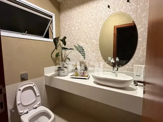 Casa com 484m² 5 quartos e 7 banheiros, à venda, no bairro Vila Souto em Bauru