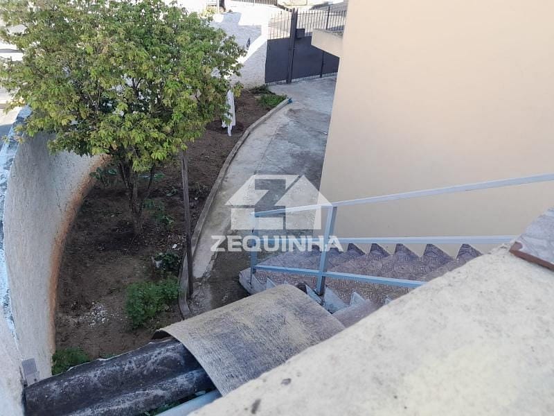 Casa à venda com 5 quartos, 138m² - Foto 15