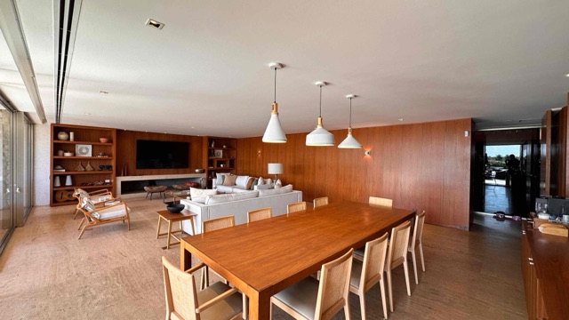 Casa com 3500m² 6 quartos e 9 banheiros, para alugar, no bairro Porto Feliz em Porto Feliz