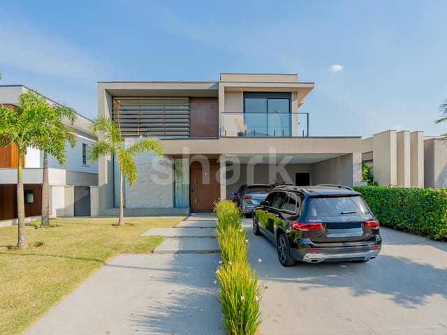 Casa com 516m² 4 quartos e 7 banheiros, à venda, no bairro Alphaville em Santana de Parnaíba