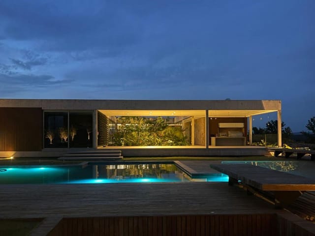 Casa com 1520m² 5 quartos e 7 banheiros, à venda ou para alugar, no bairro Condomínio Quinta da Baroneza  em Bragança Paulista
