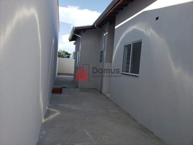 Casa com 150m², à venda, no bairro Conjunto Habitacional Terra dos Ipês W em Pindamonhangaba