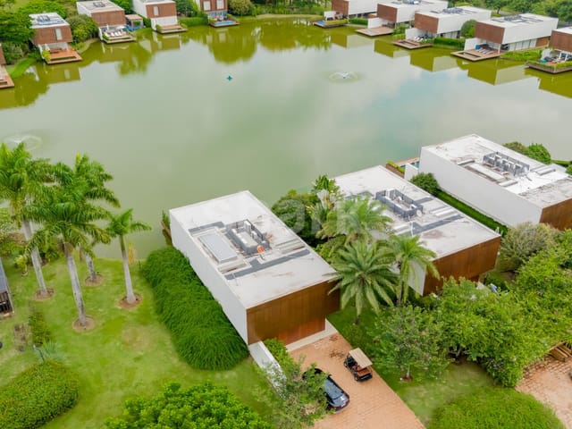 Casa com 800m² 4 quartos e 5 banheiros, à venda, no bairro Centro em Porto Feliz