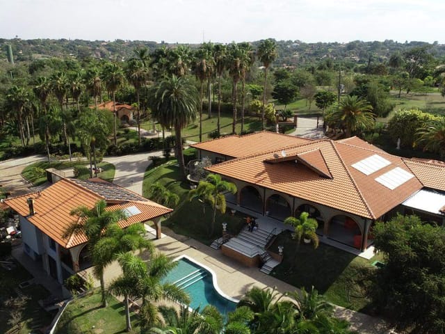 Casa com 12174m² 4 quartos e 6 banheiros, à venda, no bairro Condomínio Fazenda Duas Marias em Jaguariúna