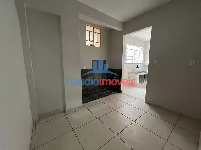 Casa para alugar, no bairro Aterrado em Volta Redonda