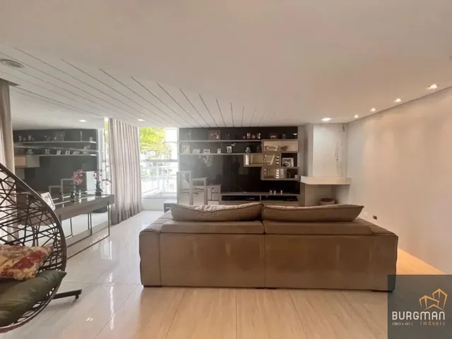 Casa com 200m² 4 quartos e 5 banheiros, à venda, no bairro Atuba em Curitiba